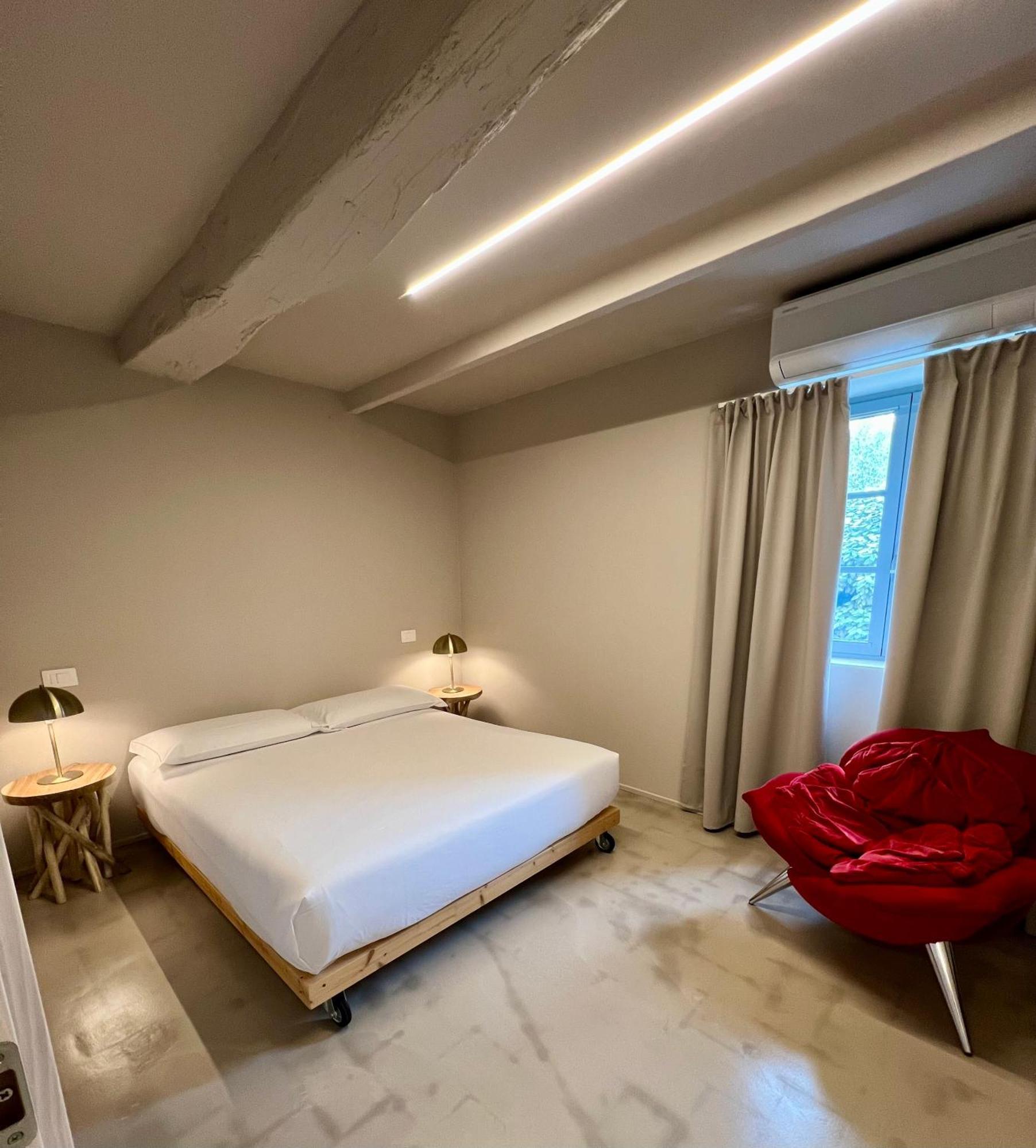 Palazzo Del Papa Country Suites Siena Exteriör bild