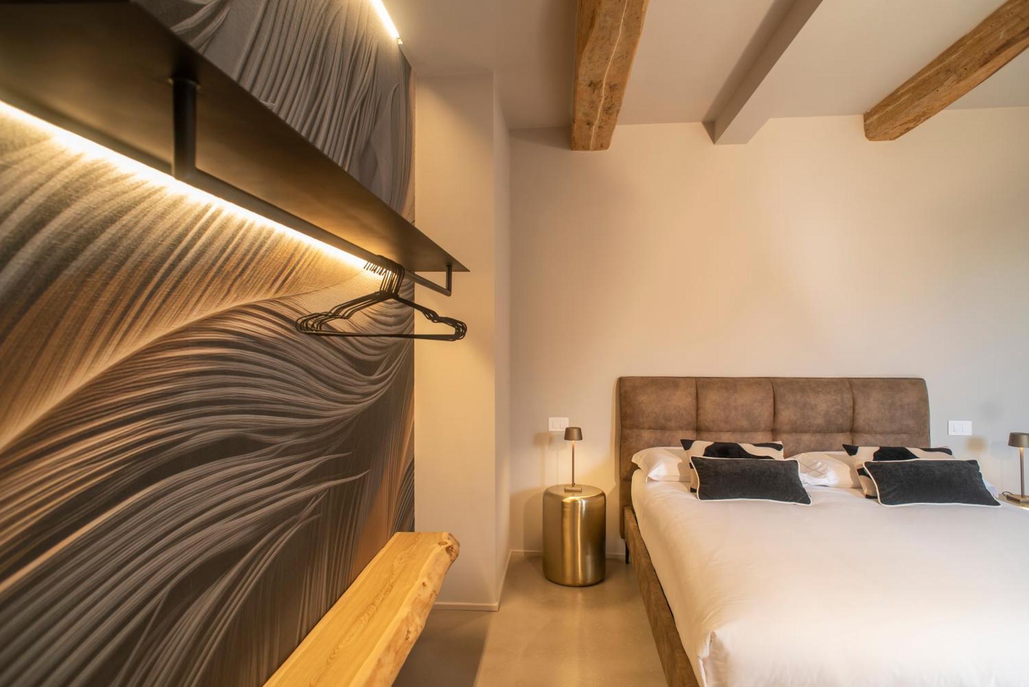 Palazzo Del Papa Country Suites Siena Exteriör bild